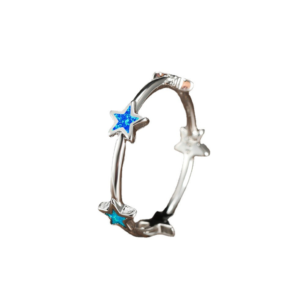 Damen Ring mit funkelnden Sternen aus hochwertigem Edelstahl Shop Nory