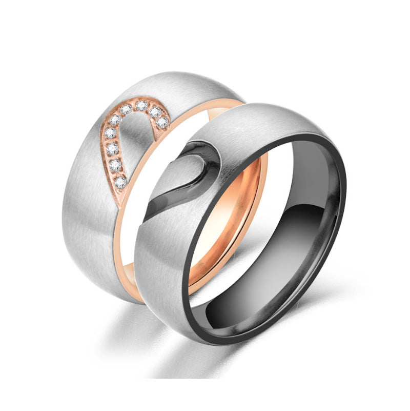 Herren Ring mit kunstvollem Herzmotiv und eleganter Edelstahloberfläche Shop Nory