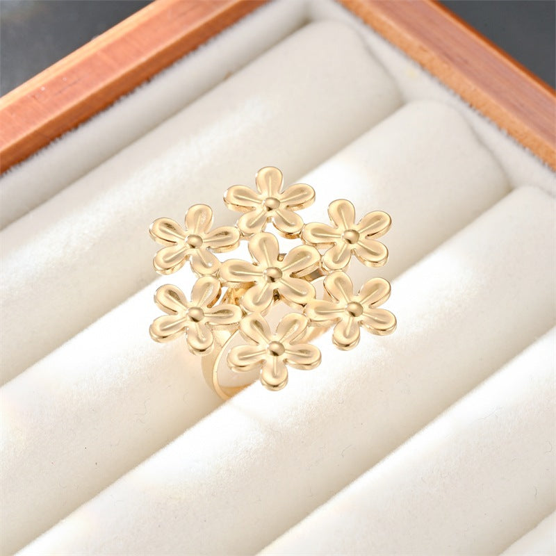 Damen Ring mit kunstvollem Blumenmuster und elegantem Design Shop Nory
