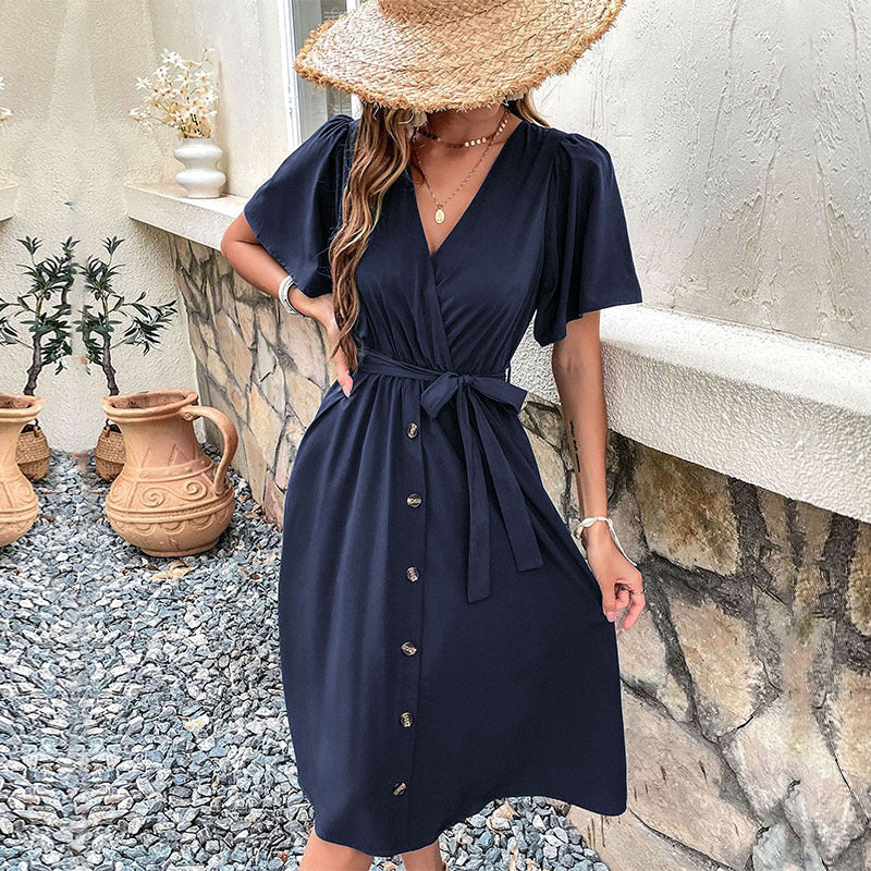 Damen Midi-Kleid mit eleganter Wickeloptik und praktischen Knopfdetails