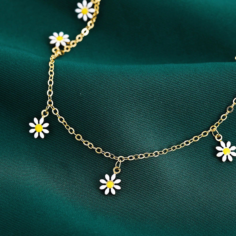 Damen verspielte Halskette mit Gänseblümchen-Anhängern Shop Nory