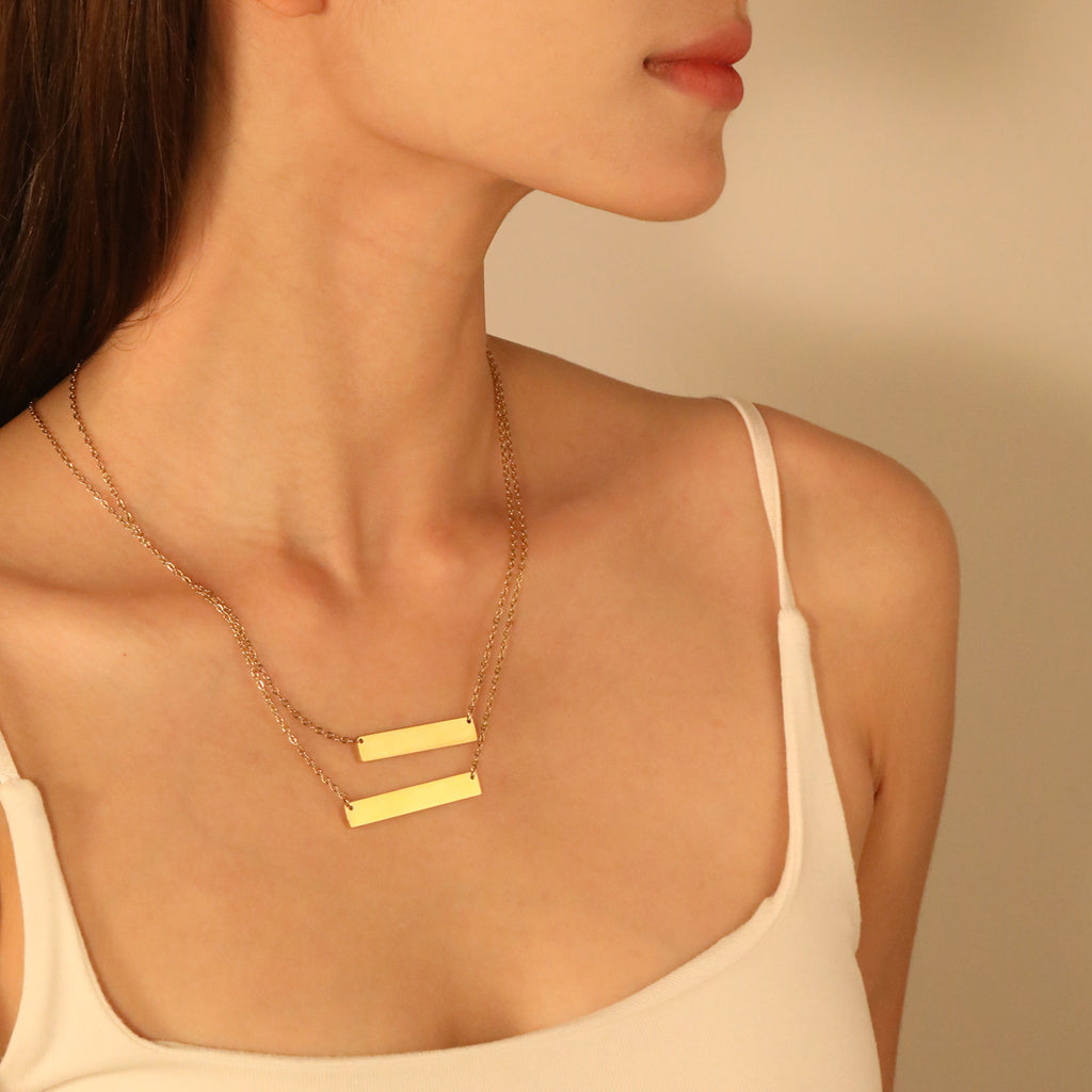 Damen Halskette mit personalisierbarem Anhänger aus hochwertigem Edelstahl Shop Nory