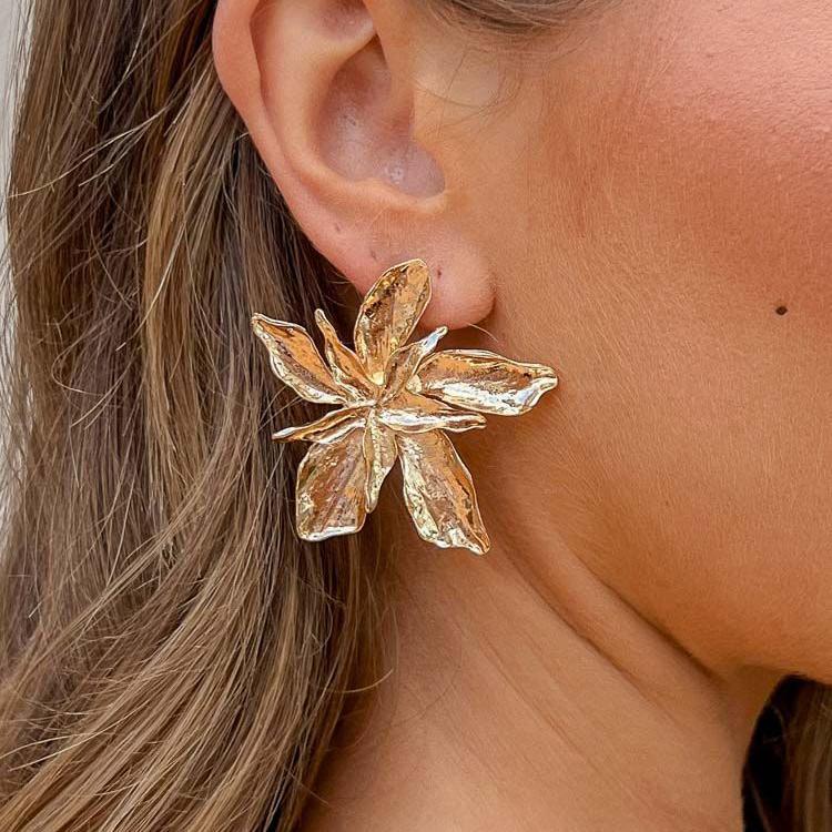 Damen elegante Blütenohrringe mit kunstvollem Blattdesign Shop Nory