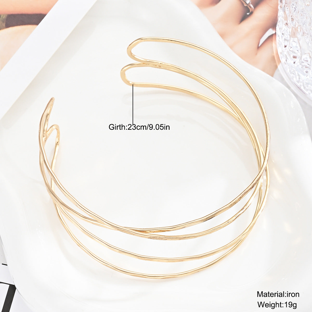 Damen Armreif-Set mit elegantem und geschwungenem Design Shop Nory