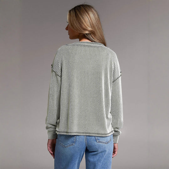 Damen Gestreiftes Feinstrick-Longsleeve mit V-Ausschnitt und dekorativen Kanten Shop Nory
