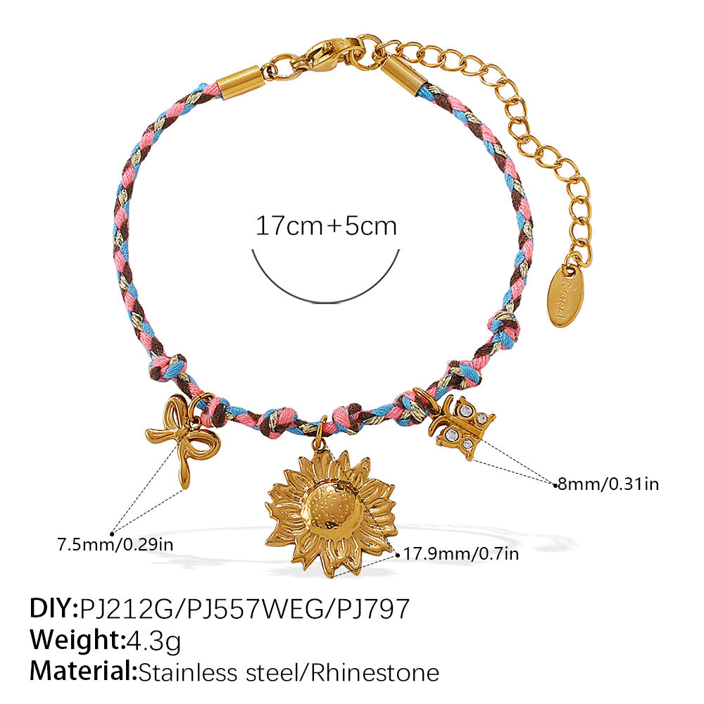 Verstellbare Kordel-Halskette mit Naturstein-Charms und Filigranen Blumenanhängern