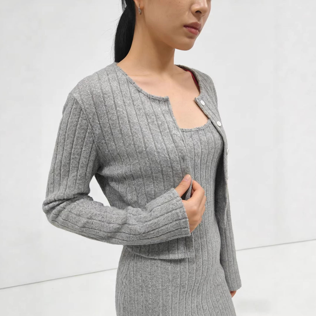 Damen Geripptes Strick-Kleid mit passendem Kurzcardigan Shop Nory