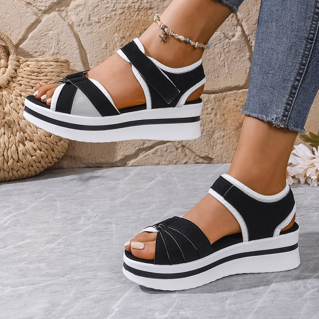 Damen Komfort Sandalen mit verstellbarem Riemendesign und ergonomischem Fußbett Shopnory