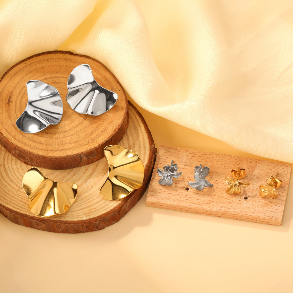 Damen Ohrstecker im eleganten Blumendesign Shop Nory