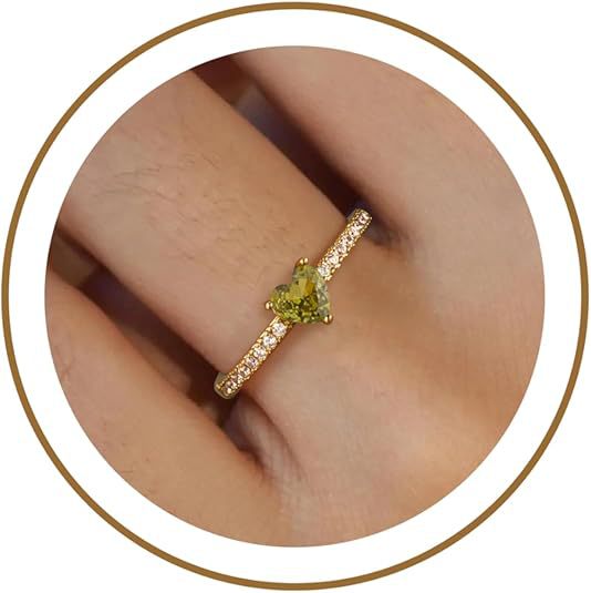 Damen Ring mit Herzschliff und glitzernden Zirkonia-Elementen Shop Nory