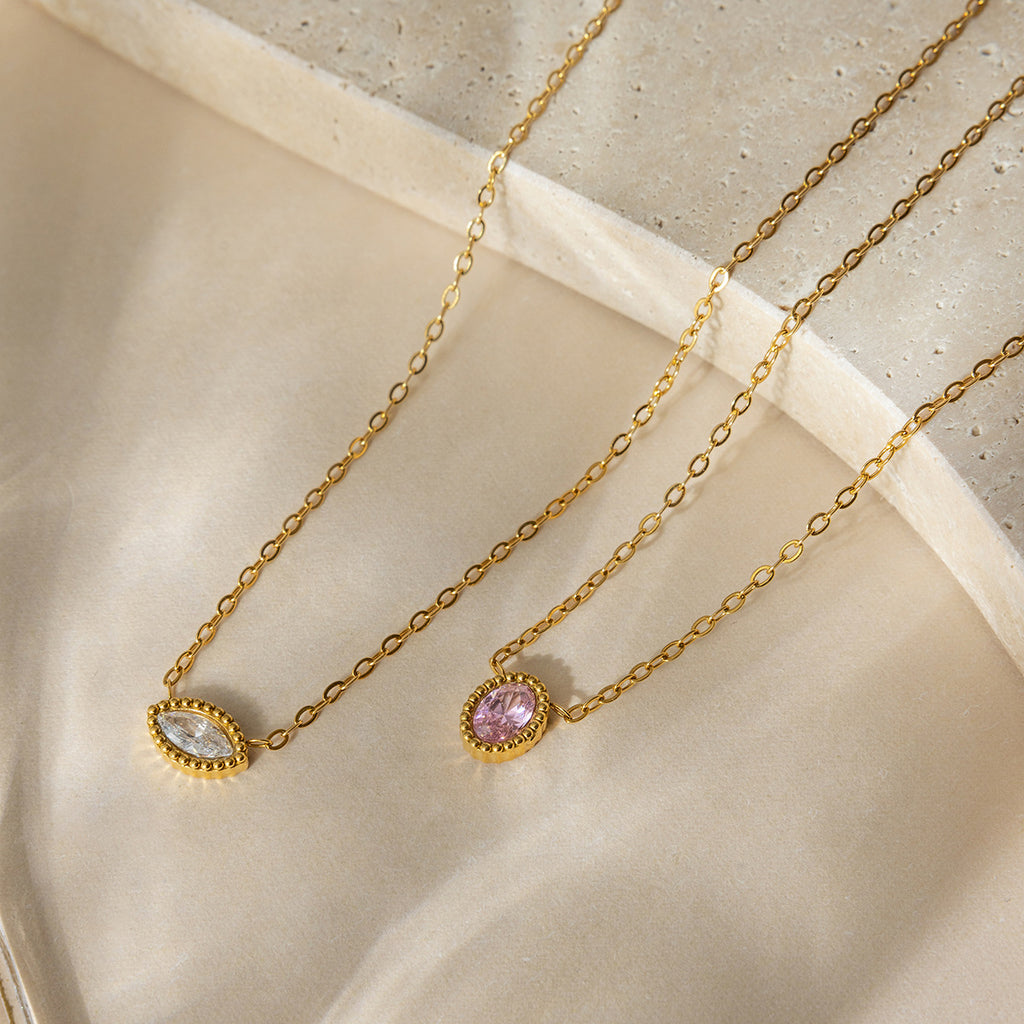 Damen Halskette mit verstellbarem Kettenverschluss und eleganten Kristall-Details Shop Nory