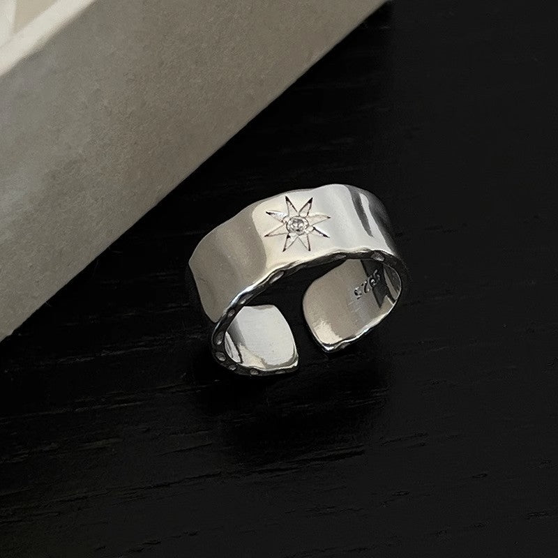 Damen Offener Ring mit strahlendem Sternmotiv und hochwertigem Design Shop Nory