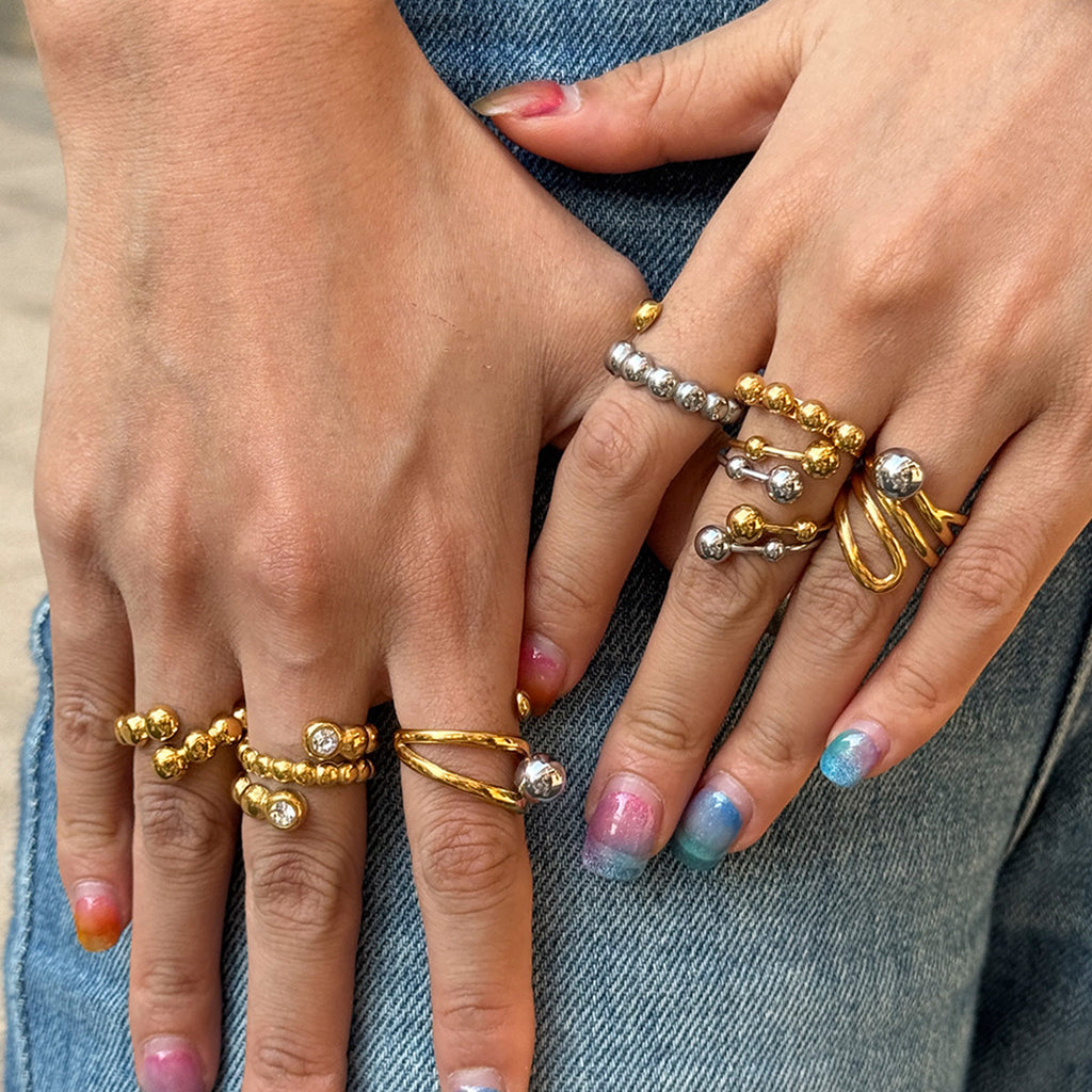 Damen Offener Edelstahlring mit verstellbarem Design und hochwertigen Kugeldetails Shop Nory