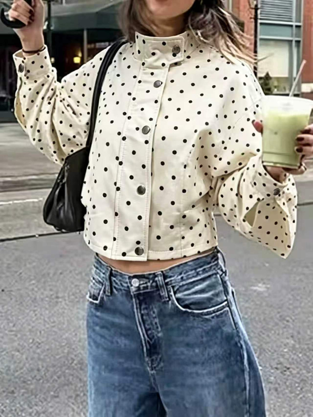 Damen Kurzjacke mit Stehkragen und Voluminösen Ballonärmeln Shop Nory