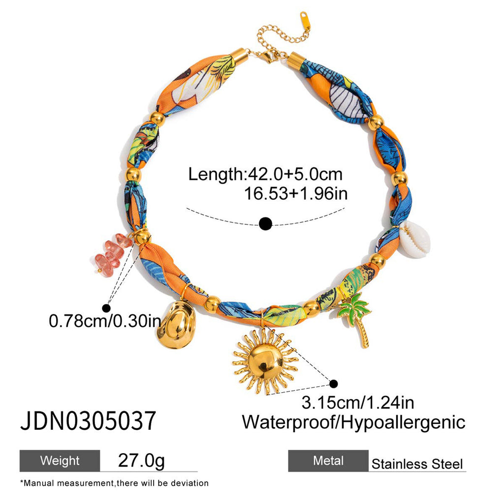 Damen Halskette mit geflochtenem Seidenband und goldenen Anhängern Shop Nory