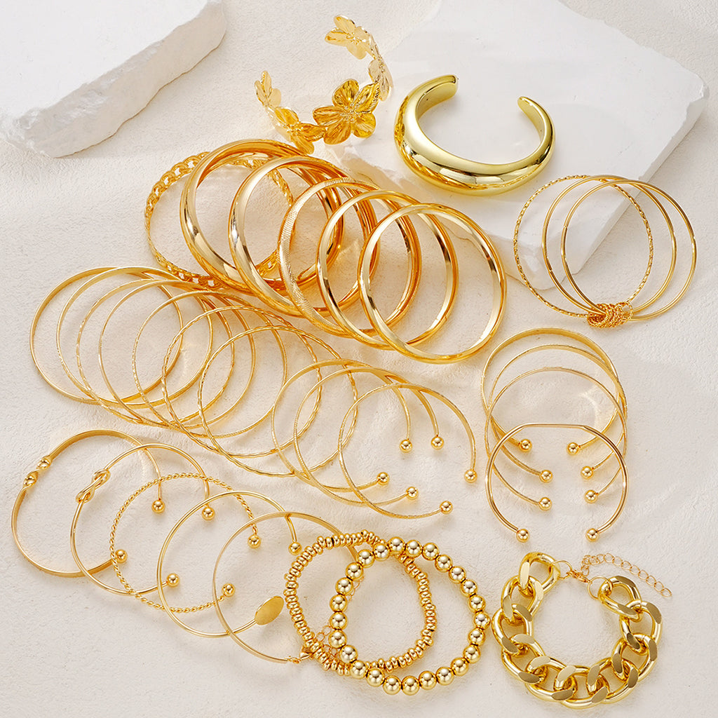 Damen Armreifen-Set mit kunstvollen Designs und glänzenden Oberflächen Shop Nory