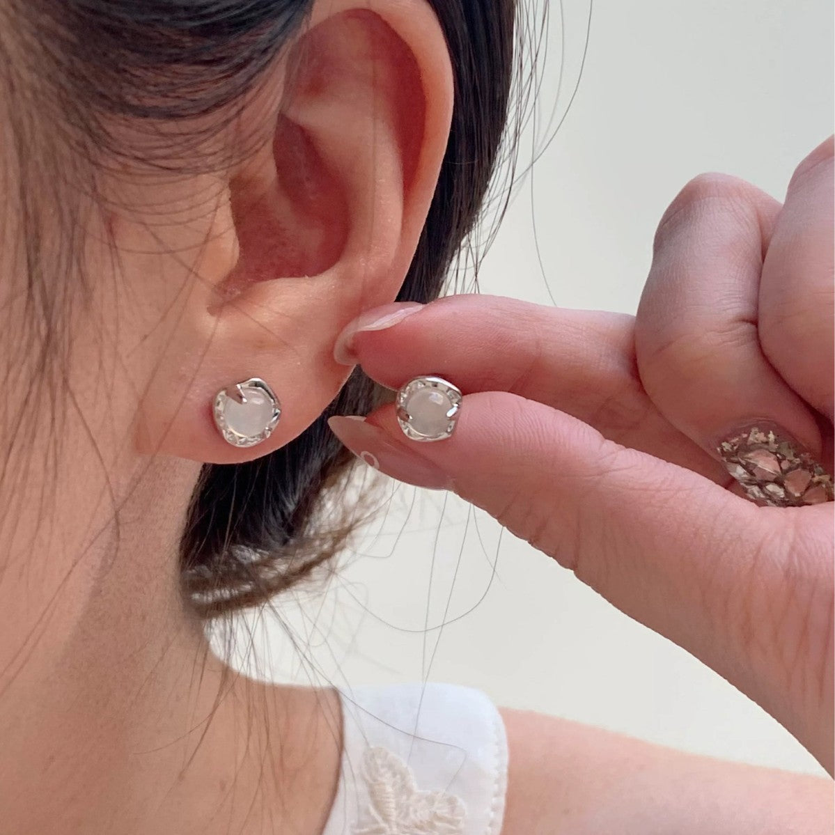Damen Ohrstecker mit transparentem Kristall und filigraner Fassung Shop Nory