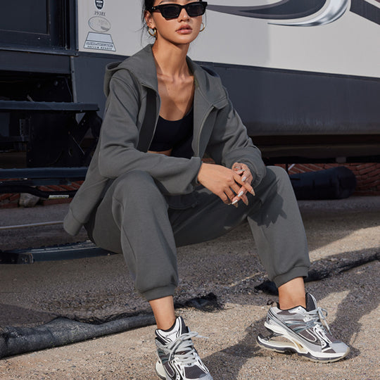 Damen Kapuzenjacke aus weichem Baumwollfleece im Oversize-Schnitt mit Kängurutaschen Shop Nory