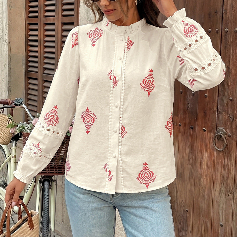 Damen Gemusterte Bluse mit Stehkragen, Zierknopfleiste und Häkelbesatz an Ärmeln Shop Nory