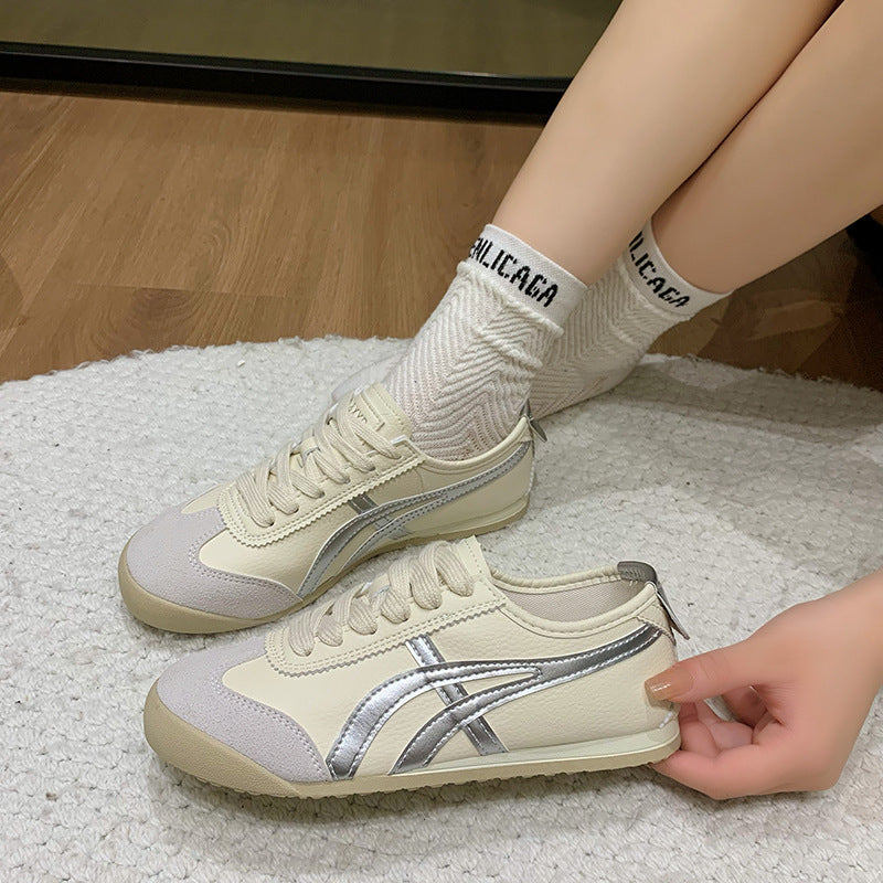 Damen Sportliche Sneakers im Retro-Design mit kontrastierenden Farbakzenten Shopnory