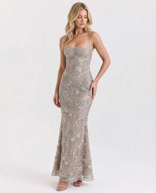 Abendkleid lang mit Spitze und Stickerei