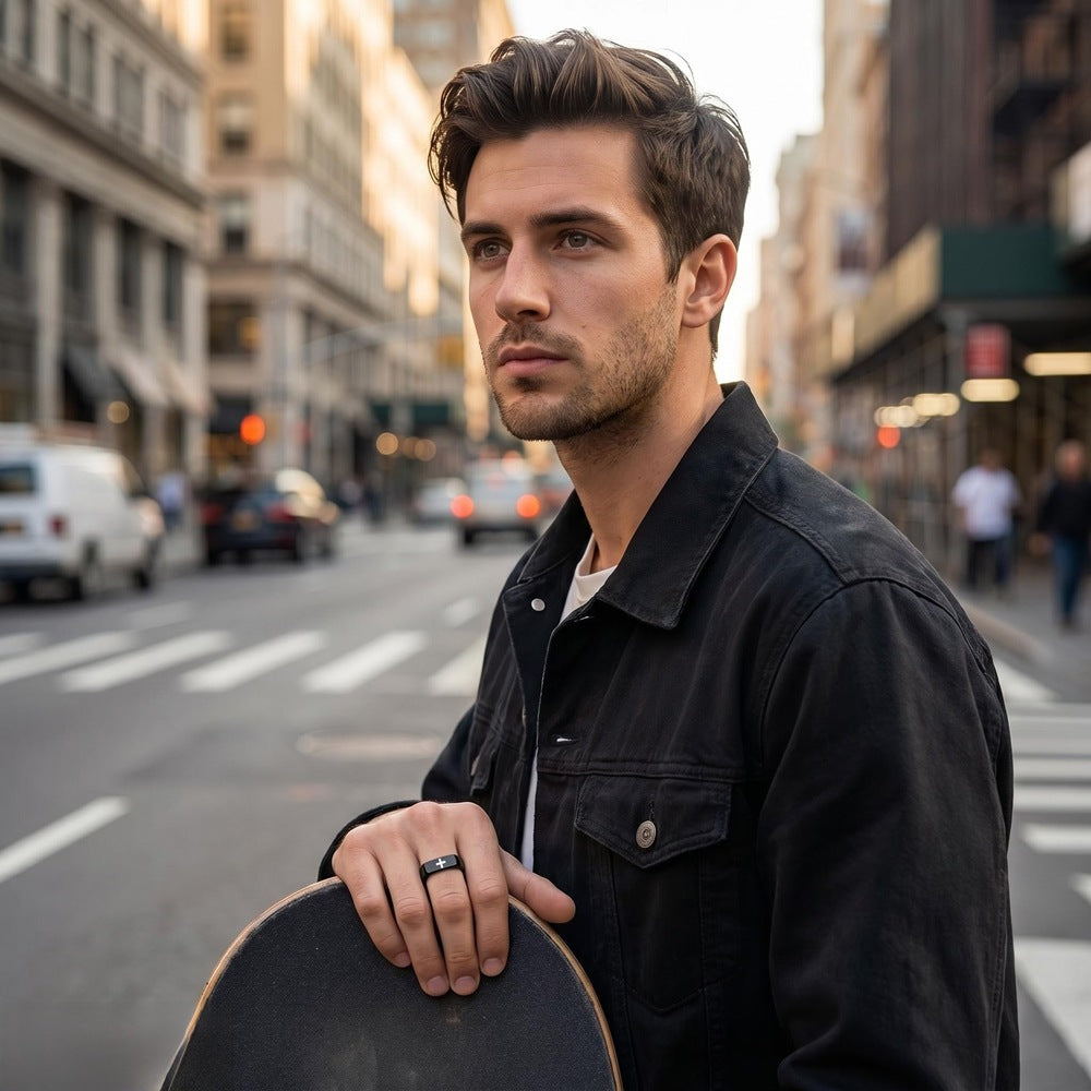 Herren Ring mit modernem, minimalistischen Design und stilvollem Kreuzmotiv Shop Nory