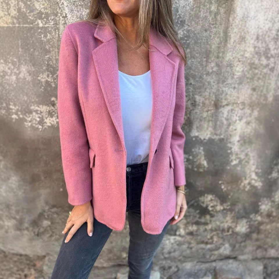 Damen taillierter Bouclé-Blazer mit fallendem Revers und Ein-Knopf-Detail Shop Nory