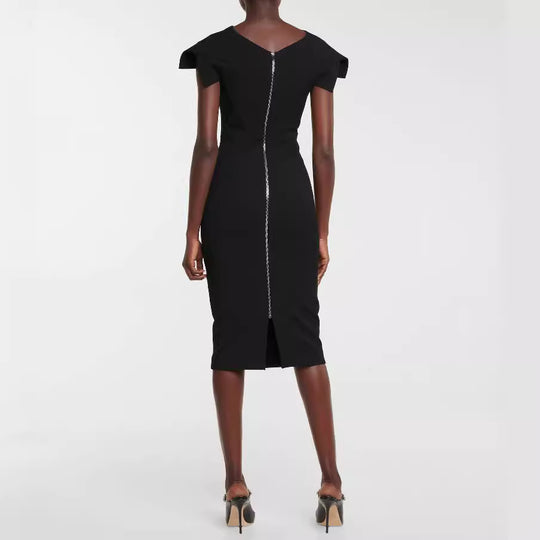 Damen Schlichtes Etuikleid mit taillierter Silhouette und strukturierten Schulterklappen Shop Nory