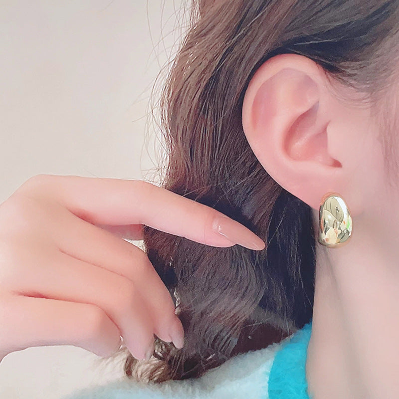 Damen modernes und minimalistisches Ohrschmuck-Design Shop Nory