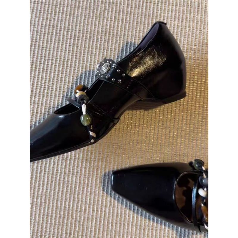 Damen elegante quadratische Mules mit niedrigem Blockabsatz, Zierriemen und Perlenapplikation Shop Nory