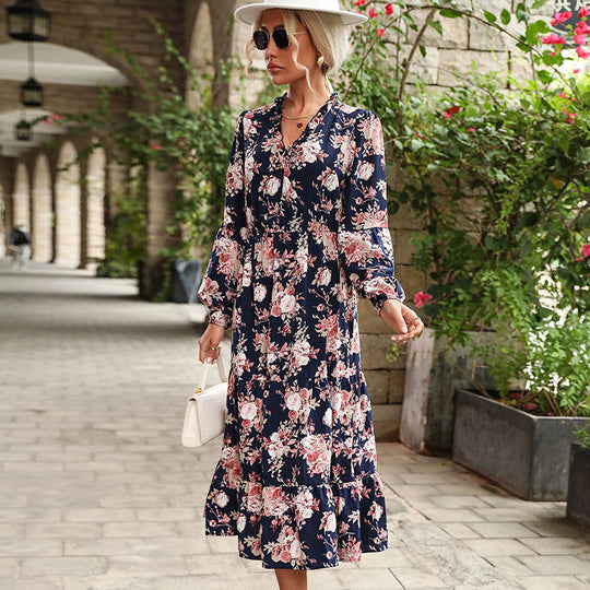Damen Blumiges Viskose-Midikleid mit V‑Ausschnitt, Taillennaht und Stufenrock Shop Nory