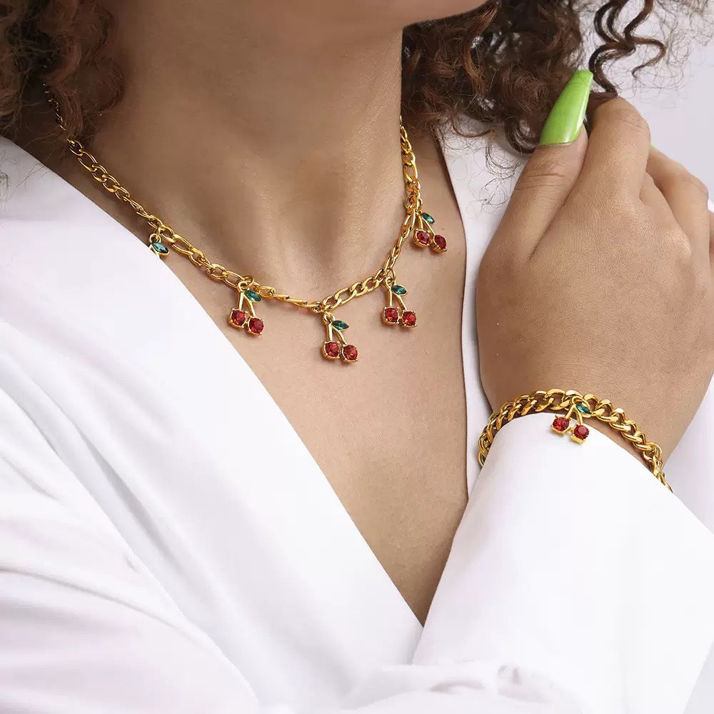 Damen Fußkettchen mit funkelnden Kirschanhängern und robuster Gliederkette Shop Nory