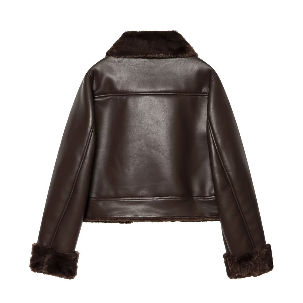 Damen Kurzjacke aus Lederoptik mit Teddy-Futter, aufgesetzten Taschen und Umlegekragen Shop Nory