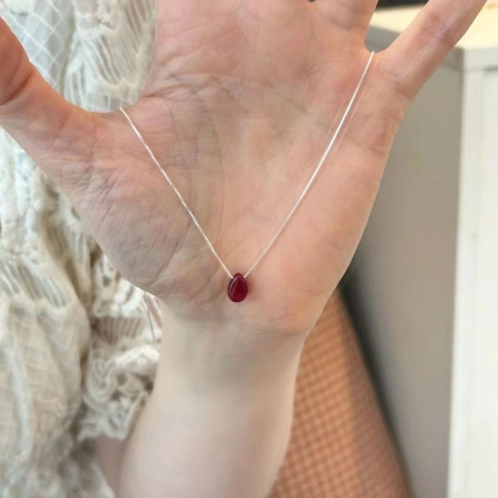 Damen filigrane Halskette mit Tropfenanhänger aus hochwertigem Edelstein Shop Nory