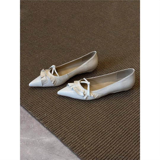 Damen Flache spitz zulaufende Lack‑Ballerinas im Mary‑Jane‑Stil mit Zierknoten und elastischem Riemen Shop Nory