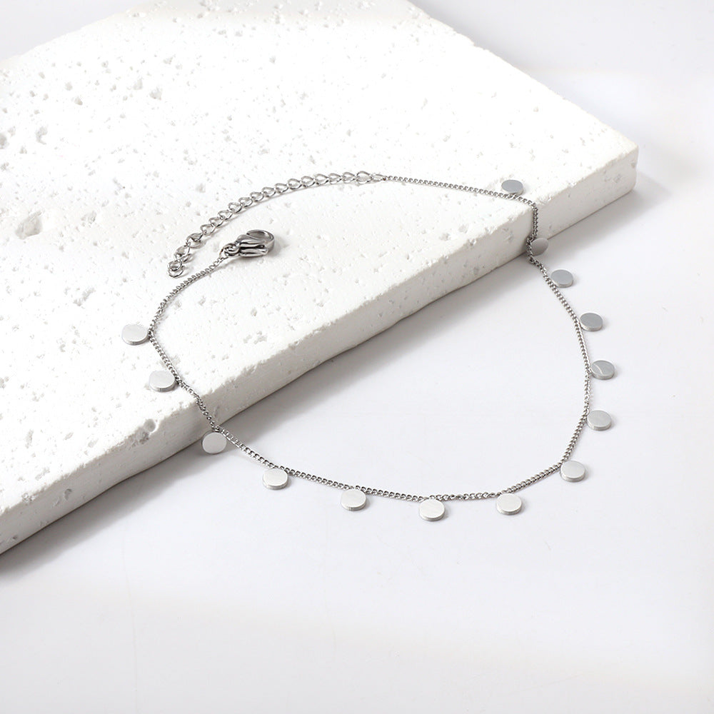 Damen verstellbare Edelstahl-Armbanduhr mit modischen, runden Anhängern Shop Nory