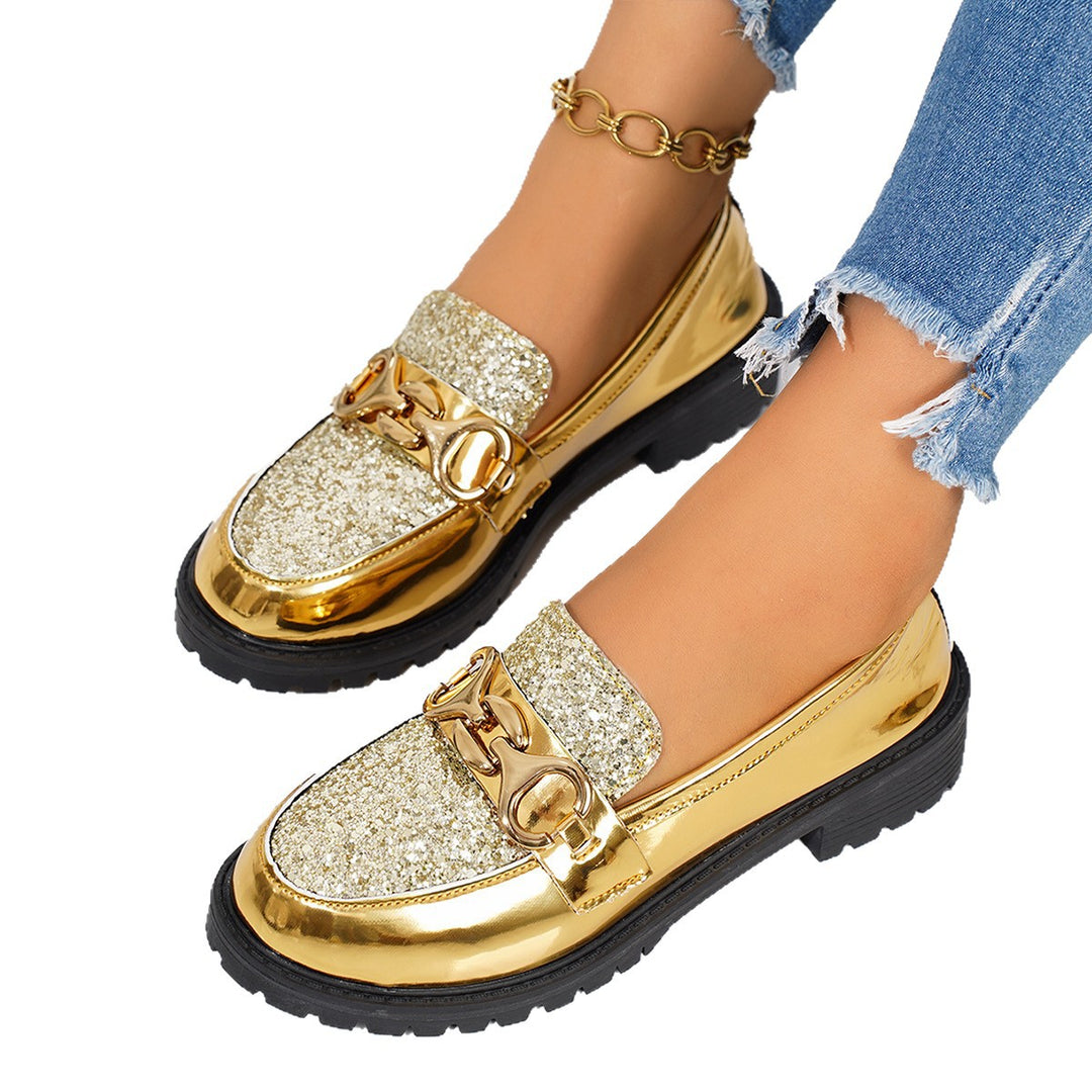 Damen Lackloafer mit glitzernder Vorderkappe, Schlupfdesign und profilierter Plateausohle Shop Nory