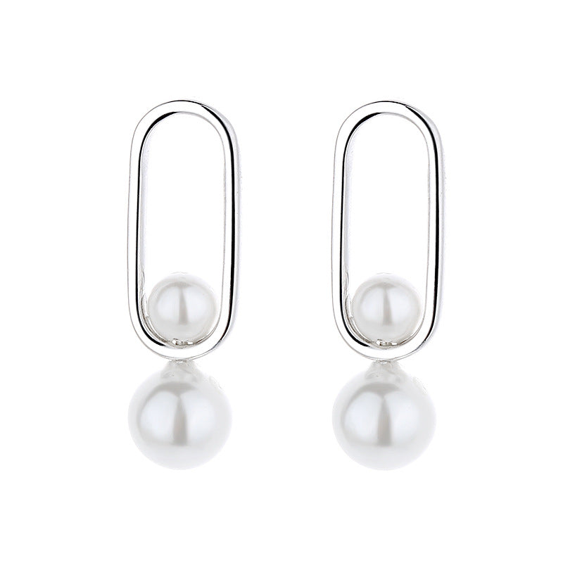 Damen Ohrstecker mit modernem ovalen Design und eleganten Perlen Shop Nory