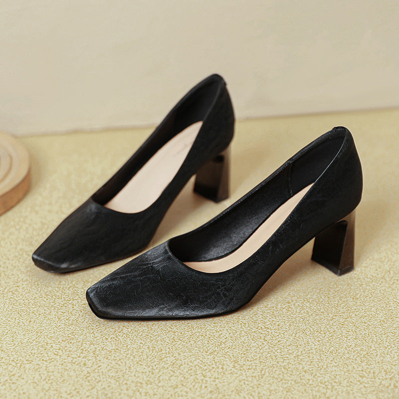Damen Blockabsatz-Pumps mit quadratischer Zehenform und luxuriöser Oberfläche