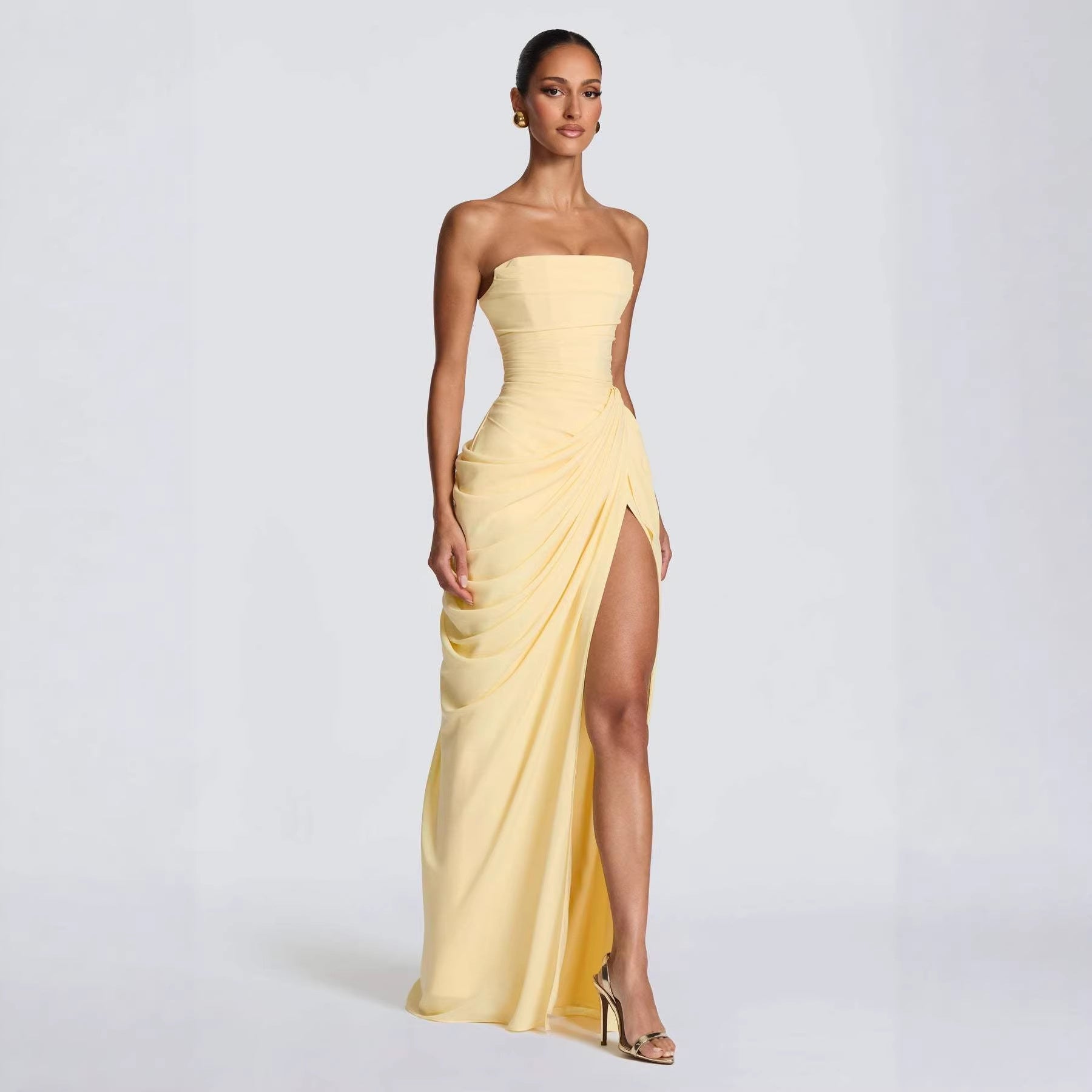 Damen Elegantes Langarm Abendkleid mit asymmetrischer Drapierung und schmalem Schlitz ShopNory