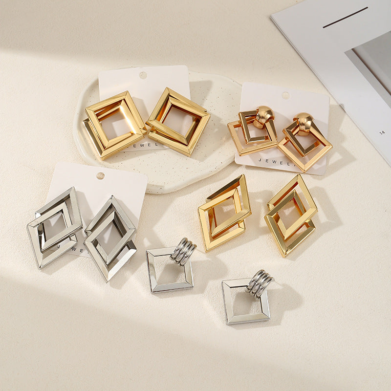 Damen Hängende Ohrringe im modernen geometrischen Design Shop Nory