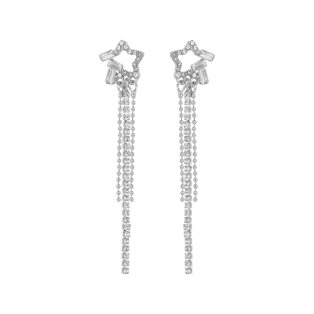 Damen Ohrringe mit funkelnden Kristallketten und stylishen Details Shop Nory