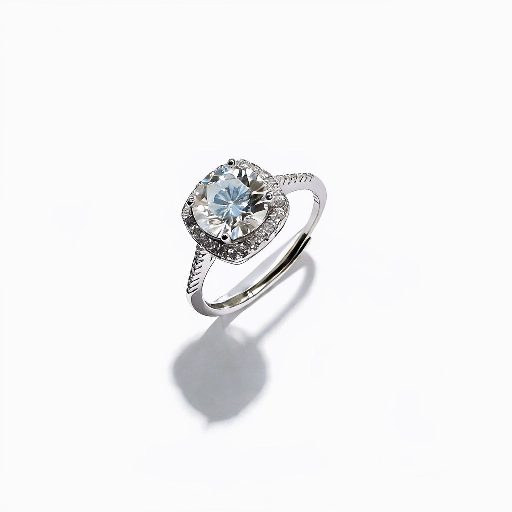 Damen Verlobungsring mit detailliertem Zirkonia-Anhänger und feinem Band Shop Nory