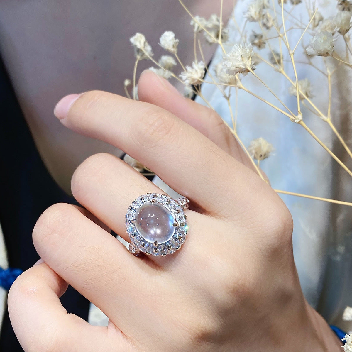 Damen eleganter Schmuckring mit facettiertem Kristallbesatz Shop Nory