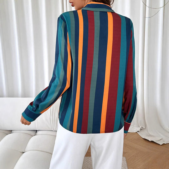 Damen Gestreifte Hemdbluse mit Kentkragen, durchgehender Knopfleiste und tailliertem Casual-Schnitt Shop Nory