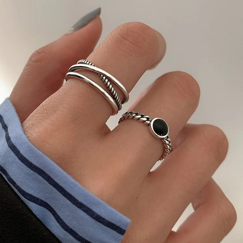 Damen zierlicher, geschlungener Silberring mit eleganter Textur Shop Nory