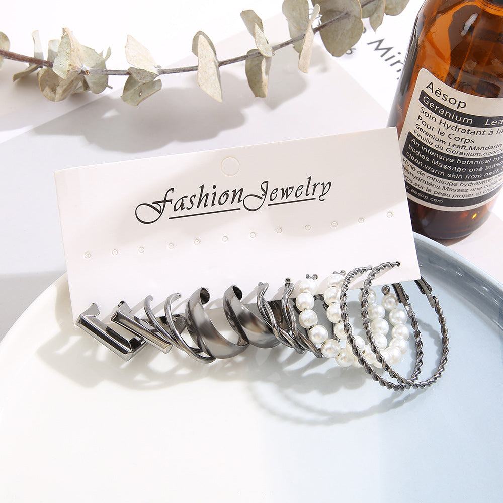 Damen Ohrringe Set mit eleganten Perlen- und modernen Designs Shop Nory