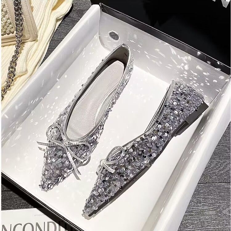 Damen funkelnde Ballerinas mit spitzem Zehenbereich und dekorativem Paillettenschmuck