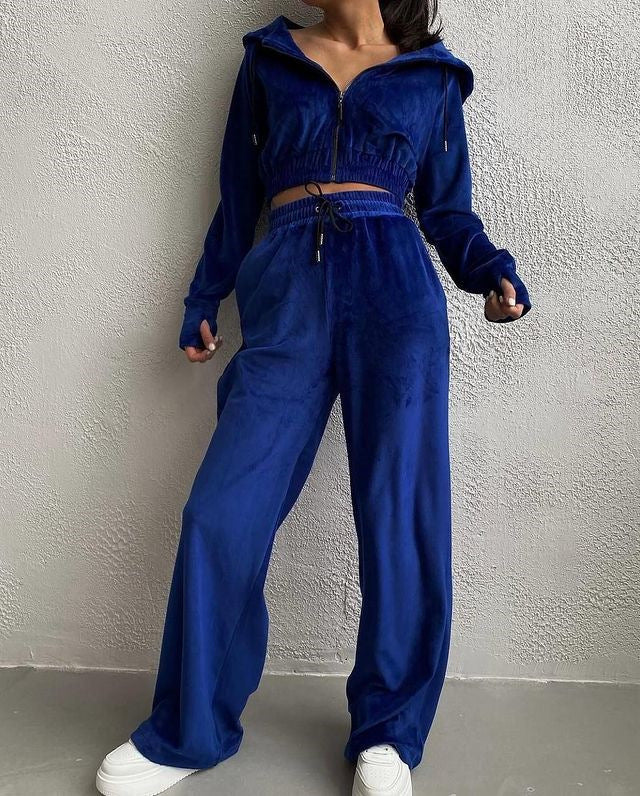Damen Samt-Loungewear-Set mit Cropped Zip-Kapuzenjacke und weiter Palazzohose Shop Nory
