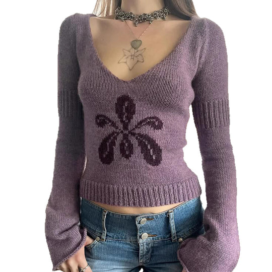 Damen nan kurzes Feinstrick V‑Pullover mit floralem Intarsienmotiv und ausgestellten Trompetenärmeln Shop Nory